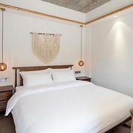 Huisen Huishe Guesthouse