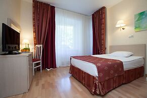 AMAKS Krasnaya Pakhra Resort