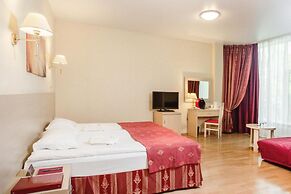 AMAKS Krasnaya Pakhra Resort