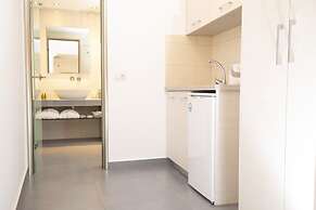 Santorini View Studios-Adults Only