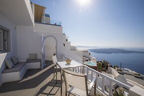 Santorini View Studios-Adults Only