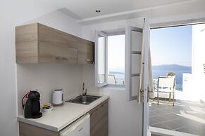 Santorini View Studios-Adults Only