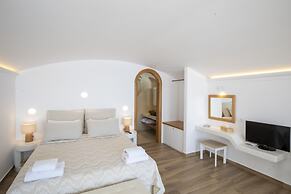 Santorini View Studios-Adults Only