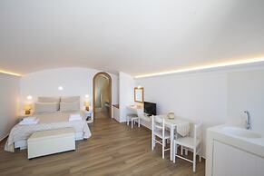 Santorini View Studios-Adults Only