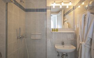 Santorini View Studios-Adults Only