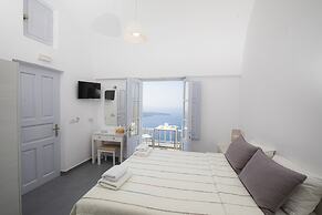 Santorini View Studios-Adults Only