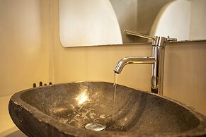 Santorini View Studios-Adults Only