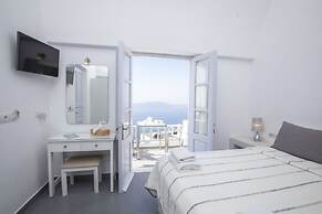 Santorini View Studios-Adults Only