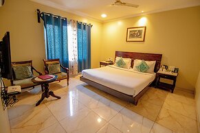 Hotel Pratap Palace