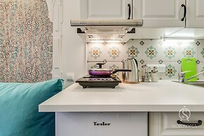 Sokroma Mystery Aparts