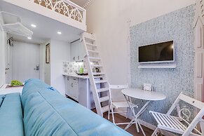 Sokroma Mystery Aparts