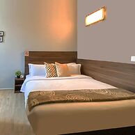 ST Signature Bugis Beach
