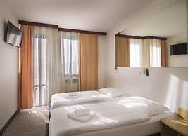 Hotel Slavonija