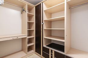 Calypso Lakeview Villas