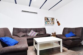 SOLO Apartment 1BR Apartment