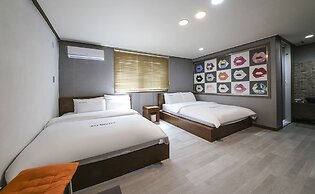 XO Hotel