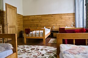 Ivan Hotel