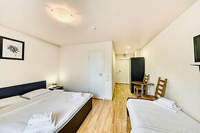 Ivan Hotel