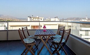 Stylish 2 Bedroom Apartment Spectacular Sea View