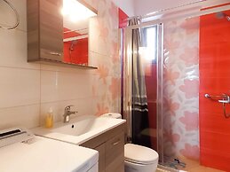 Stylish 2 Bedroom Apartment Spectacular Sea View