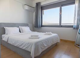 Stylish 2 Bedroom Apartment Spectacular Sea View