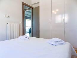 Stylish 2 Bedroom Apartment Spectacular Sea View