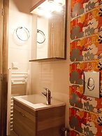 Stylish 2 Bedroom Apartment Spectacular Sea View