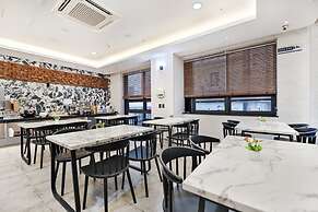 Busan Seomyeon YUNA Hotel Business