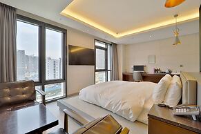 Busan Seomyeon YUNA Hotel Business