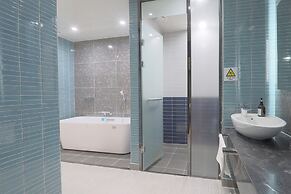 Busan Seomyeon YUNA Hotel Business