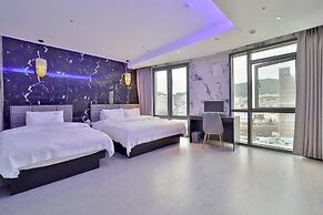 Busan Seomyeon YUNA Hotel Business