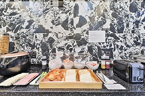 Busan Seomyeon YUNA Hotel Business