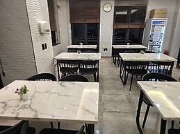 Busan Seomyeon YUNA Hotel Business