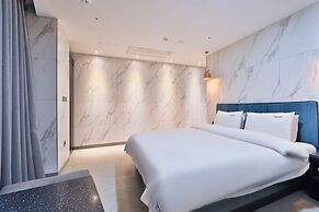 Busan Seomyeon YUNA Hotel Business