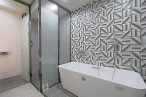 Busan Seomyeon YUNA Hotel Business