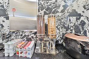 Busan Seomyeon YUNA Hotel Business