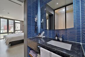 Busan Seomyeon YUNA Hotel Business