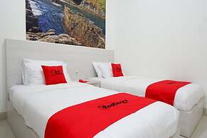 RedDoorz near Mataram University