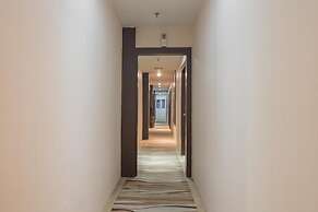 RedDoorz Premium near Grand Batam Mall