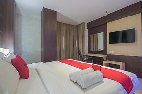 RedDoorz Premium near Grand Batam Mall
