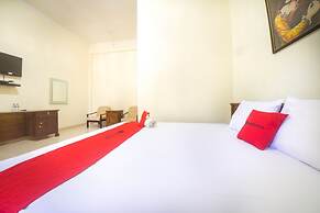 RedDoorz near Nusa Cendana University