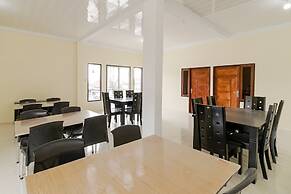 RedDoorz near Tahura Berastagi