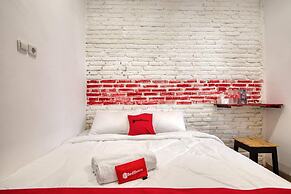 RedDoorz Syariah @ Jl. Cengger Ayam Dalam