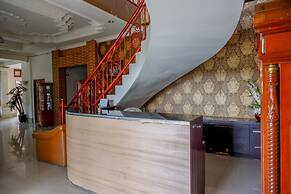 RedDoorz Plus near Haluoleo University