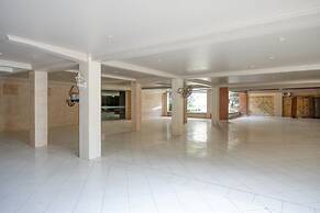 RedDoorz Plus near Haluoleo University