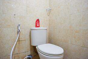 RedDoorz Plus near Haluoleo University