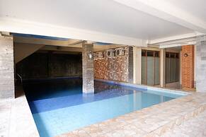 RedDoorz Plus near Haluoleo University