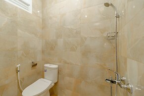 RedDoorz near Taman Makam Pahlawan Cikutra