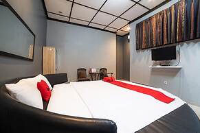 RedDoorz Syariah near RRI Malang