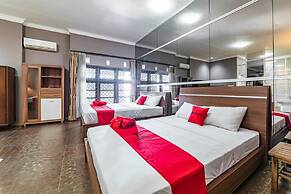 RedDoorz Syariah near RRI Malang